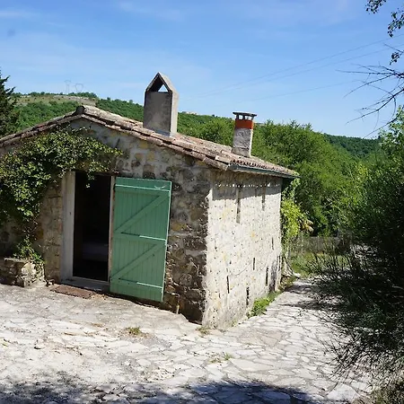 Le Mas De Baraud Villeneuve-de-Berg Room photo